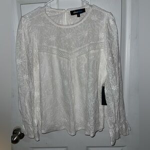 NWT Alice Blue White Lace Women's Top Size XL